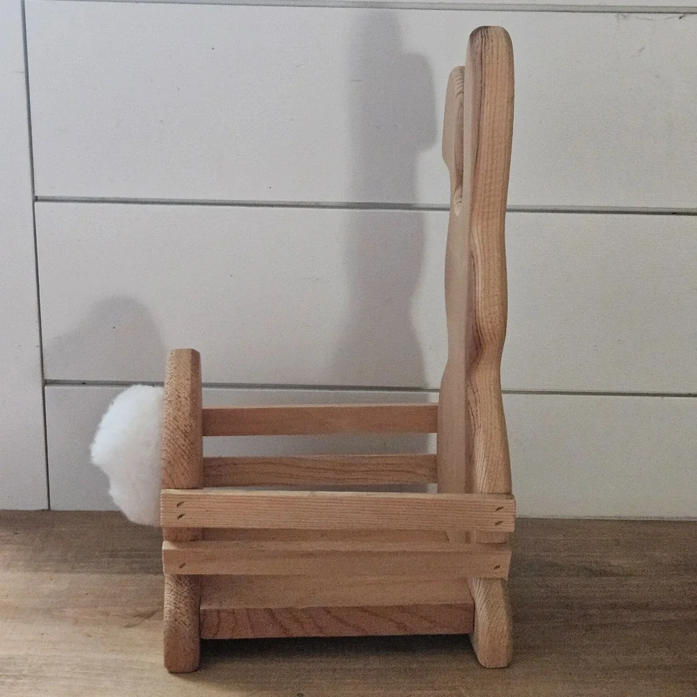 Vintage Camel Wood Products Wooden Bunny Basket Crate Easter Rabbit‎ Decor